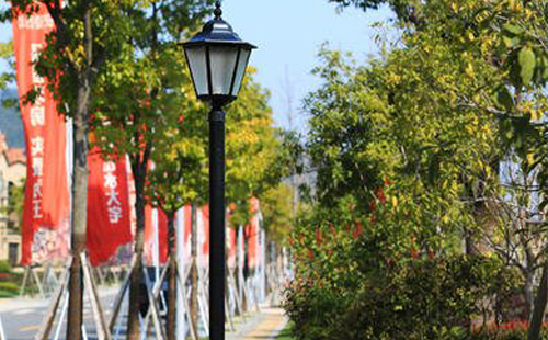 装乌恰庭院灯避坑指南：庭院路灯防雷接地要点